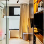 É possível morar, trabalhar e investir em um microapartamento