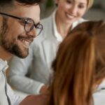 O que o corretor pode fazer para encantar o cliente