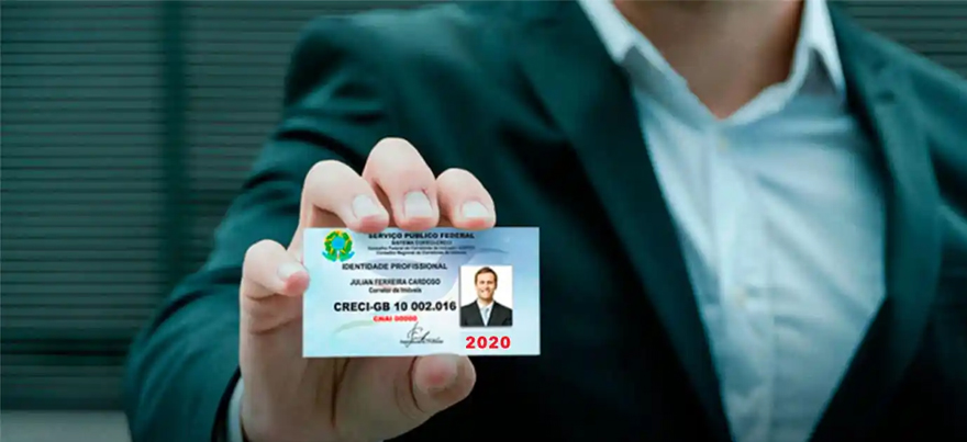 Precisa fazer curso para tirar o CRECI de corretor de imóveis