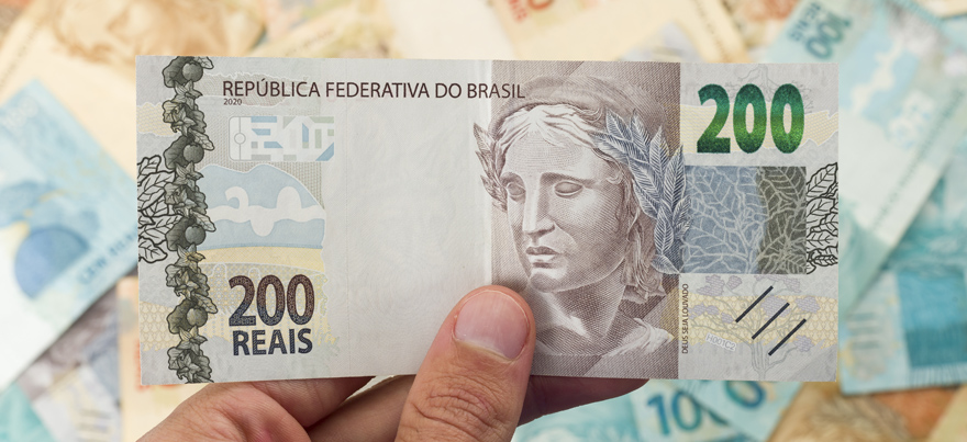 Qual a diferença entre honorário e comissão do corretor